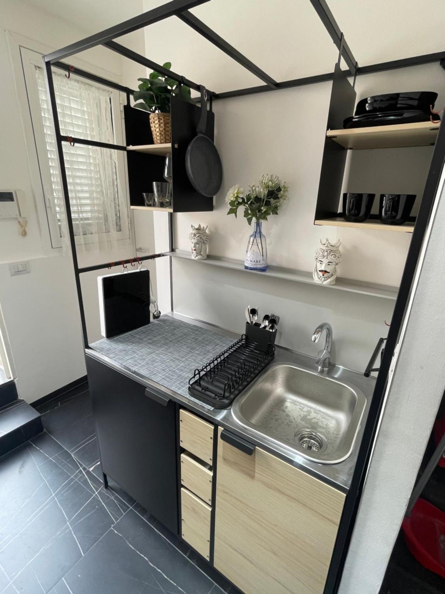 Апартаменты Indipendent House 29R Катания Экстерьер фото
